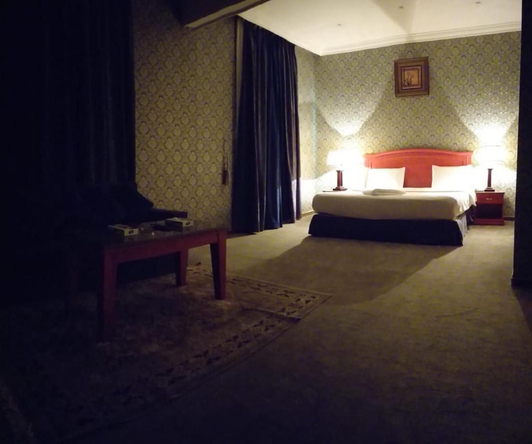 Qasr Al Khalij Hotel Riyadh Eksteriør bilde